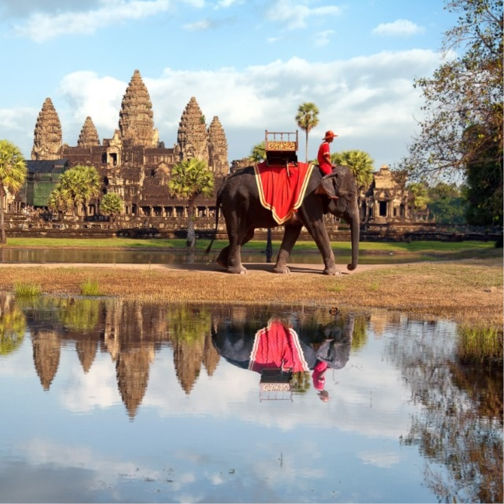 Immagine di sfondo della pagina Cambogia, terra di miti e leggende, mistero e spiritualità