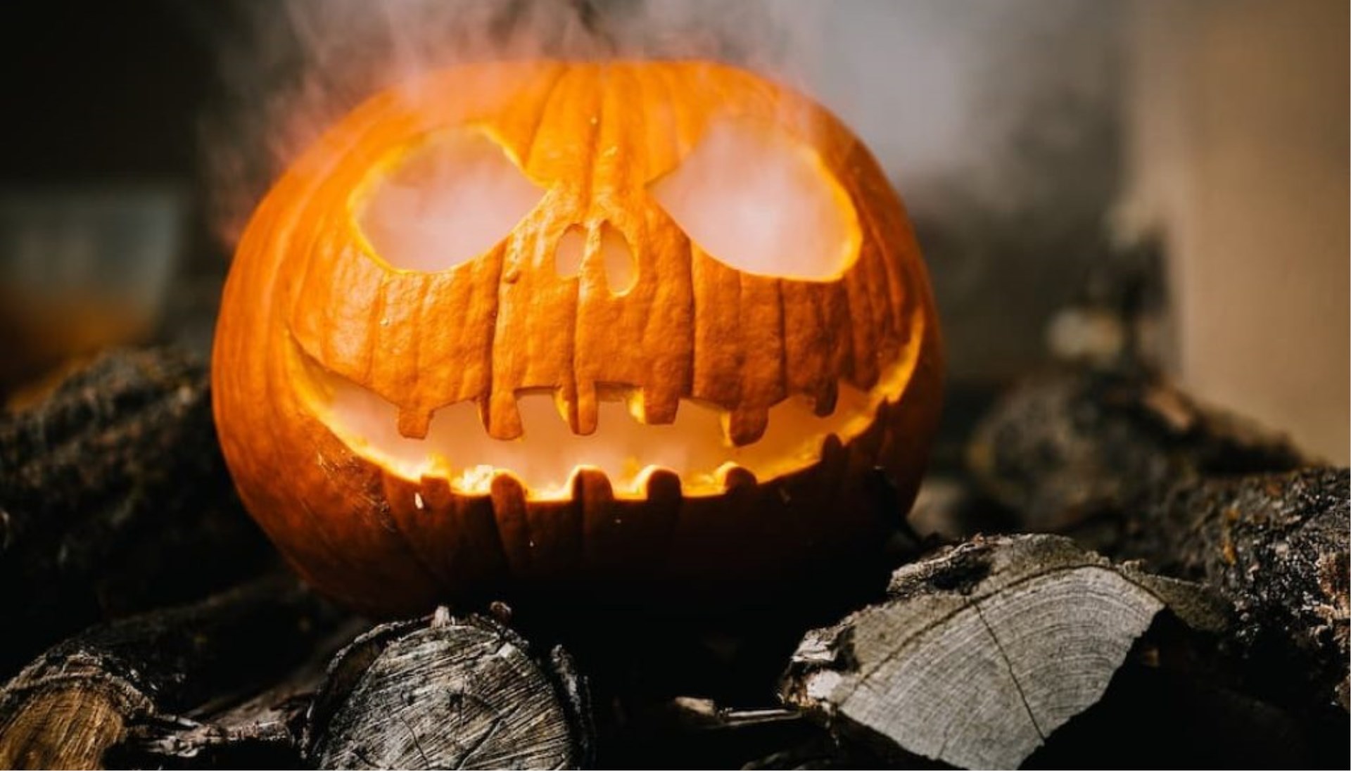 Immagine di sfondo della pagina Halloween in Val di Cornia: un lungo weekend tra avventure e cultura