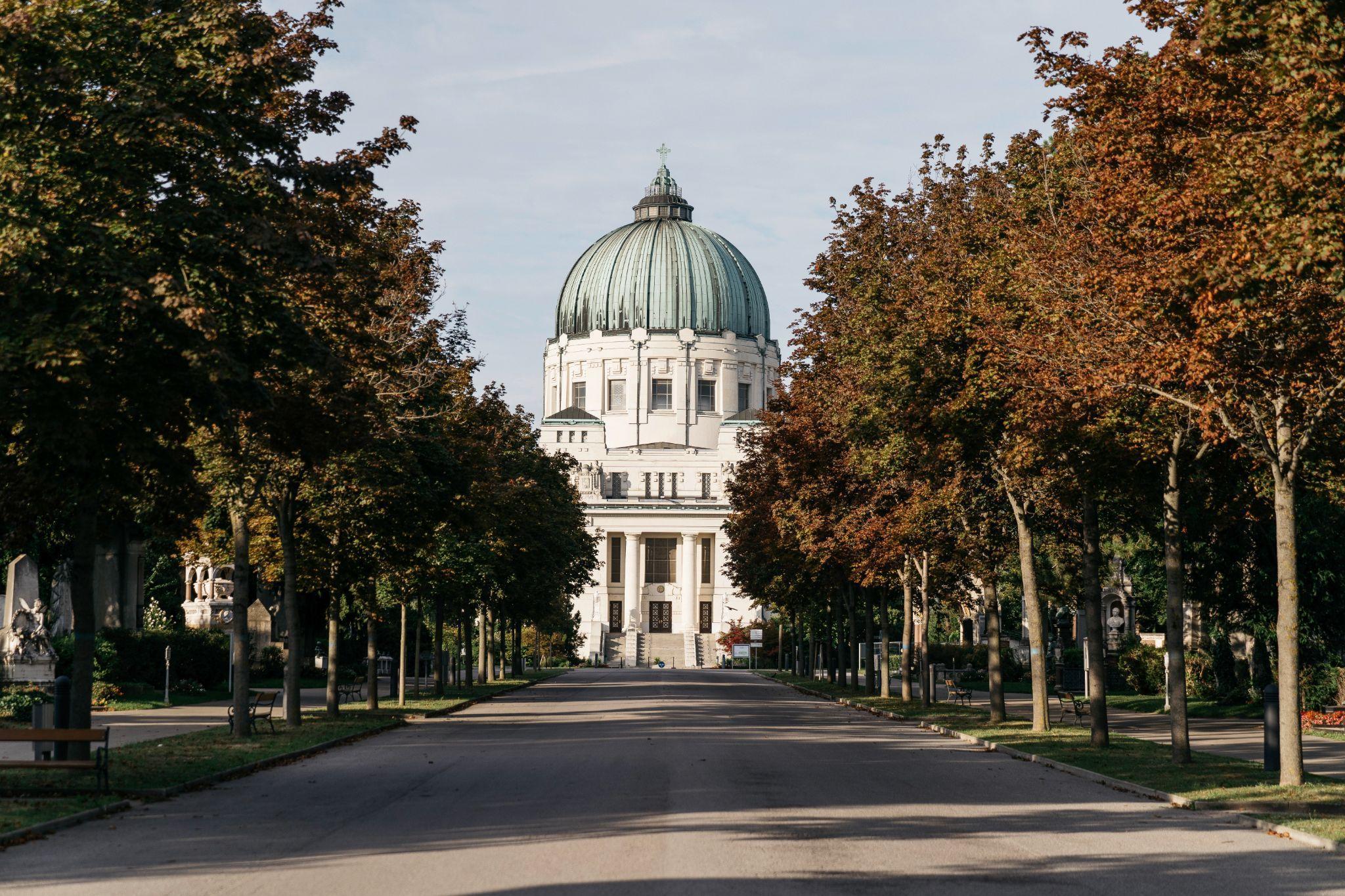 Immagine Vienna celebra il 150° anniversario del Cimitero Centrale