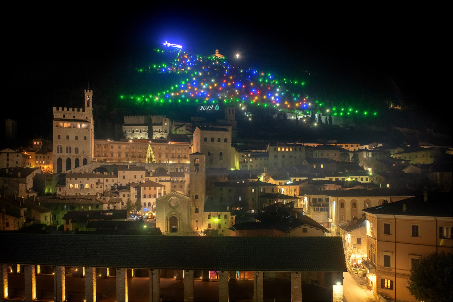 Immagine di sfondo della pagina Natale in Umbria: un viaggio nel cuore magico dell'Italia