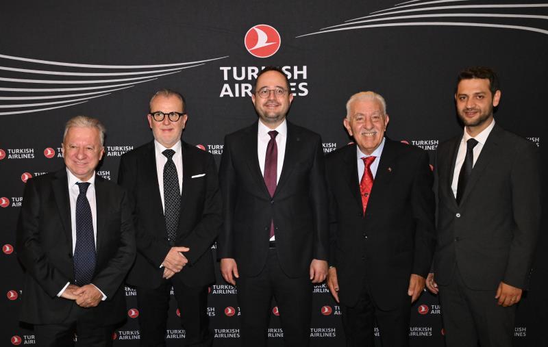 Immagine Turkish Airlines celebra il decimo anniversario del volo Catania-Istanbul