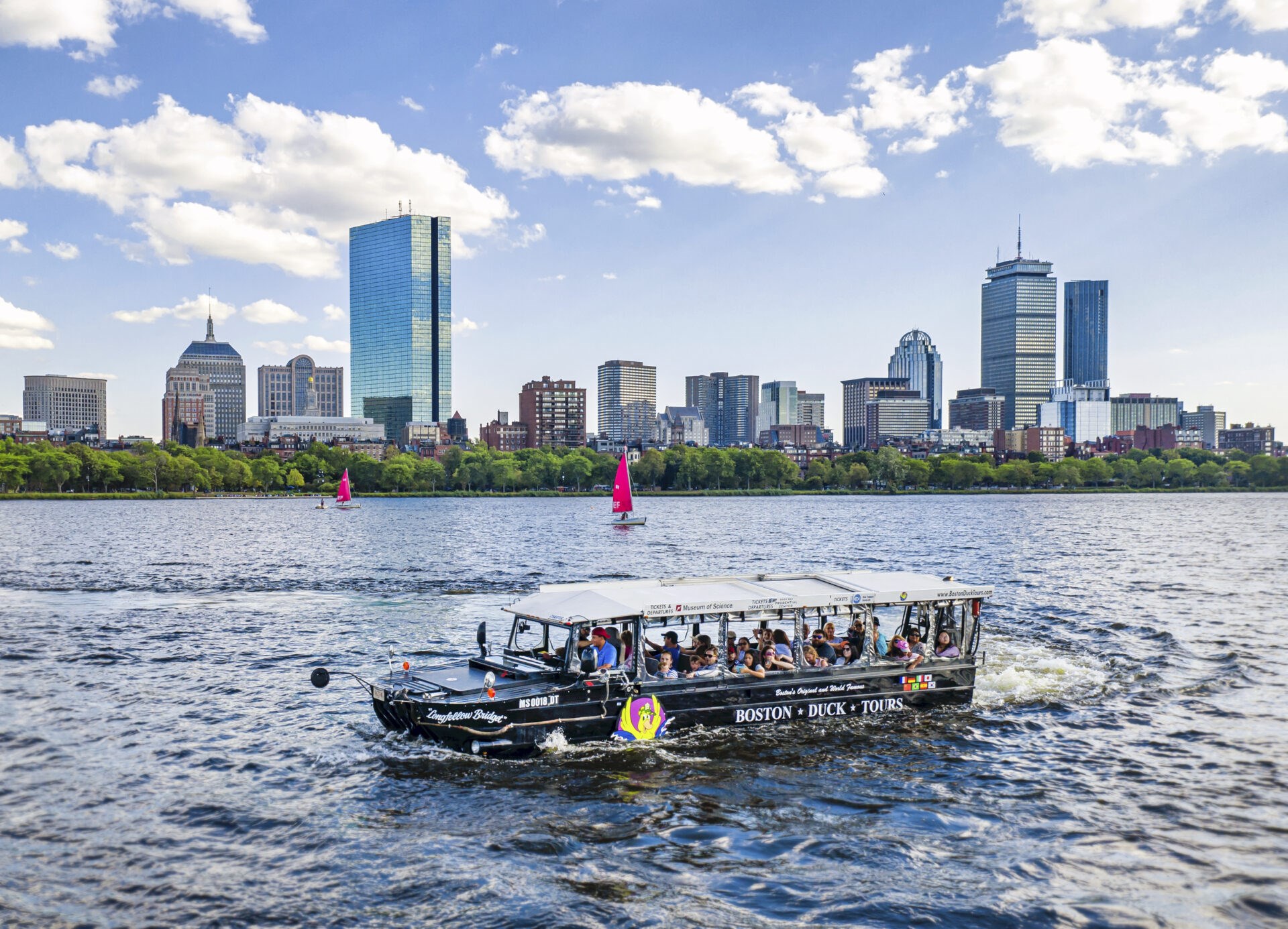 Immagine di sfondo della pagina Tour guidati a Boston & Cambridge con mezzi di trasporto