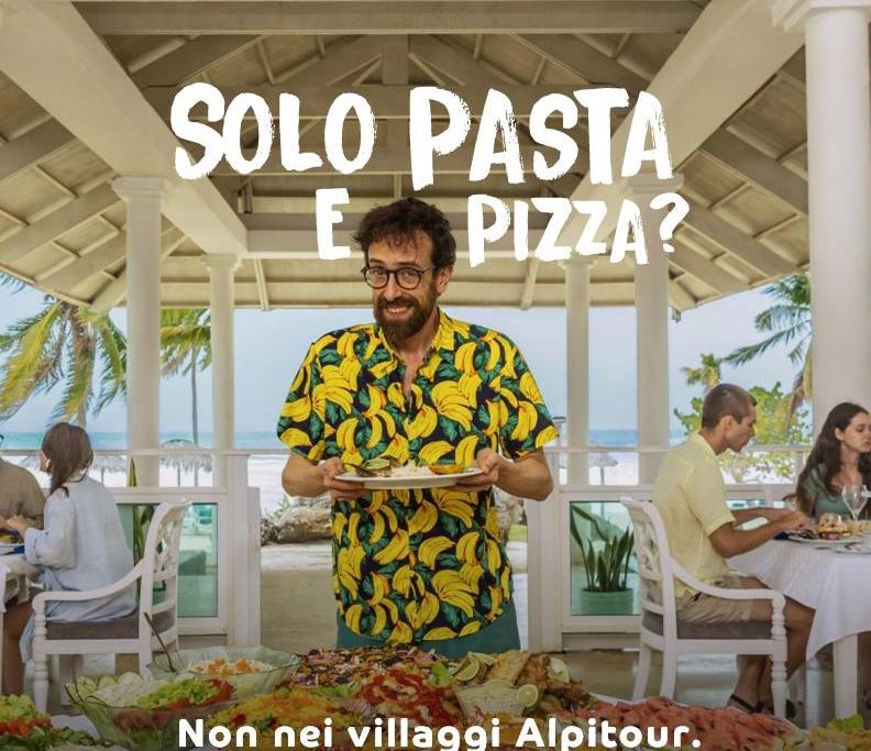 Immagine di sfondo della pagina Luoghi comuni cercasi, il nuovo spot di Alpitour