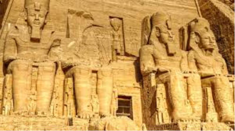 Immaigne dell'articolo Abu Simbel: meraviglia dell'Antico Egitto tra le sabbie del deserto