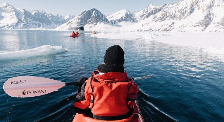 Le-Commandant-Charcot-276_-O300422_Storo-Island_Kayak©PONANT-Daniel-Ernst-735x400