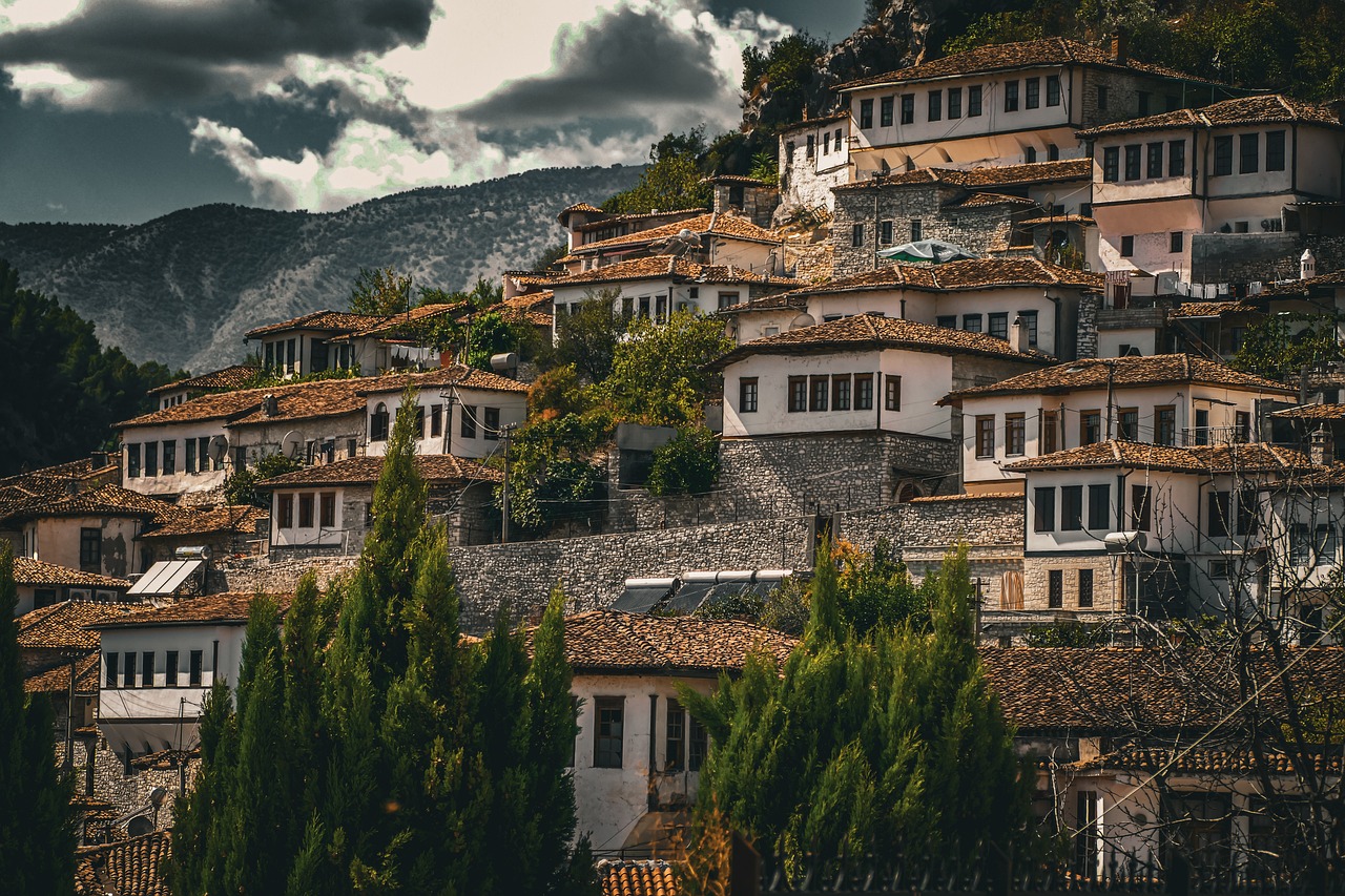 Immagine di sfondo della pagina Albania, alla Scoperta di Berat e Gjirokastër