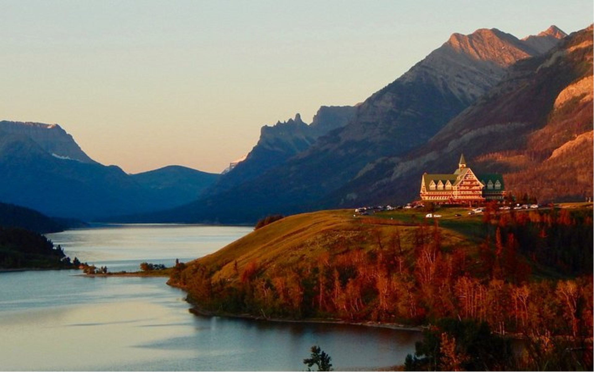 Immagine di sfondo della pagina Un soggiorno al Prince of Wales Hotel